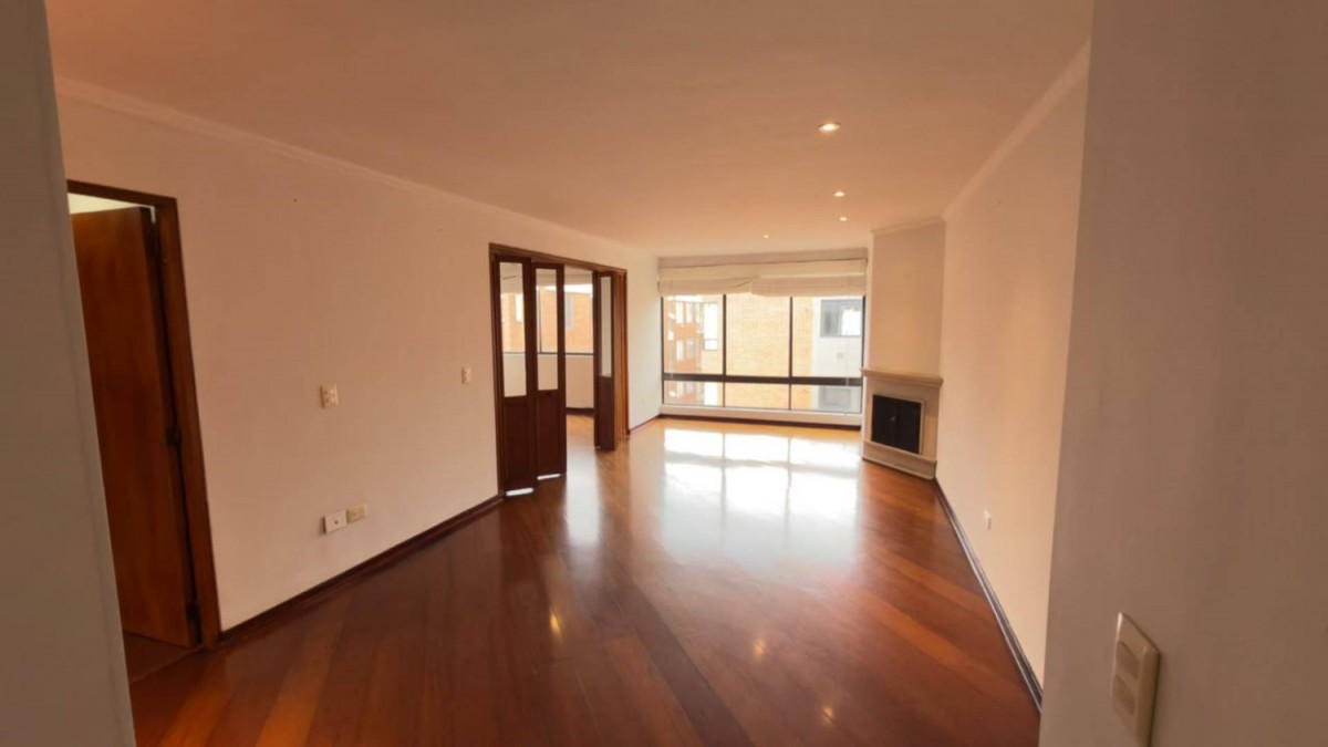 Apartamento en venta en San Patricio, Bogotá · foto 2 de 14