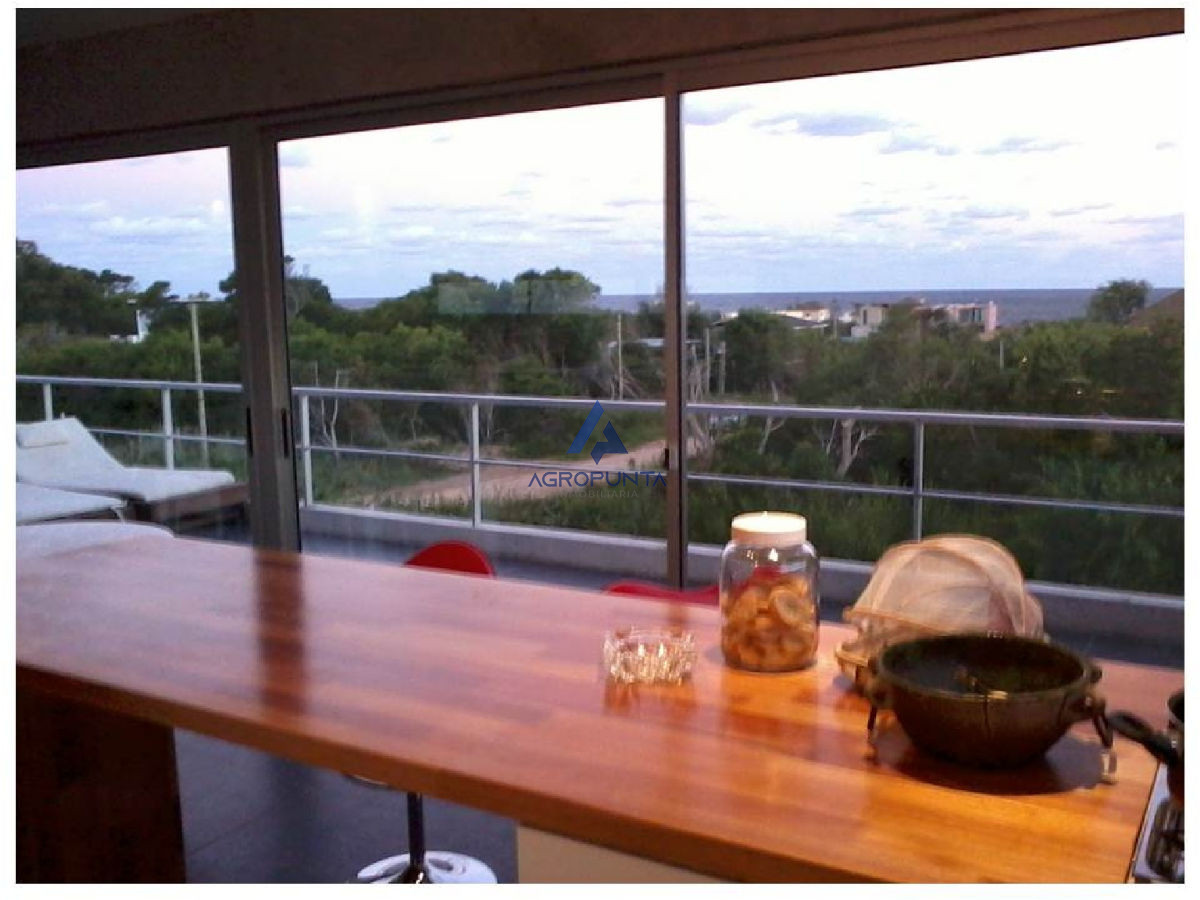 Casa en venta en Punta Piedras