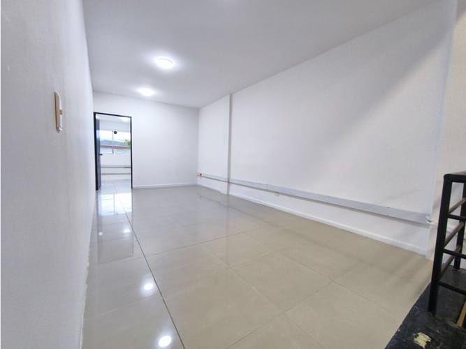 Bodega en arriendo en Aeropuerto, Rionegro, 250 m² · foto 15 de 21