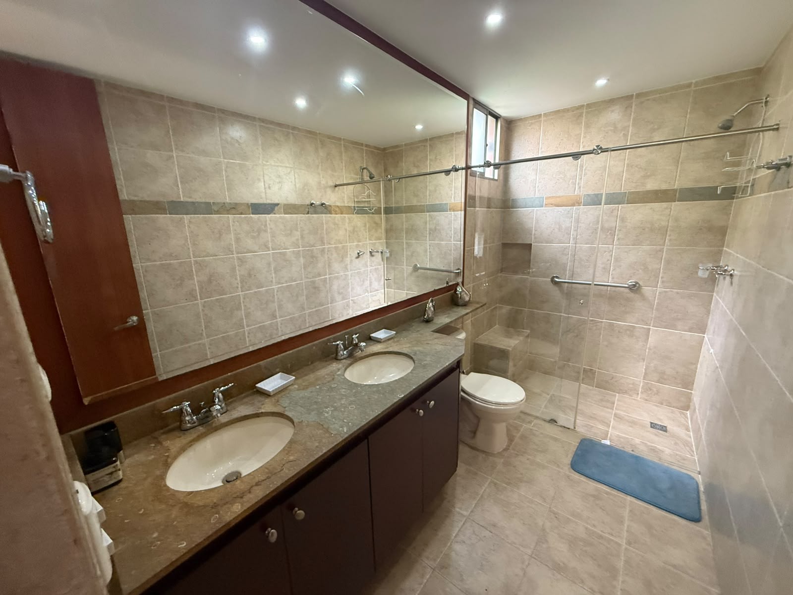 Apartamento en arriendo en El Tesoro, Medellín · foto 6 de 24