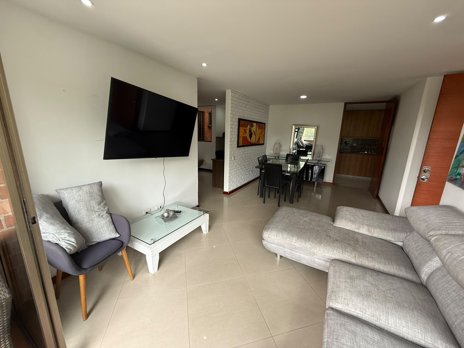Apartamento en arriendo en El Tesoro, Medellín · foto 17 de 24
