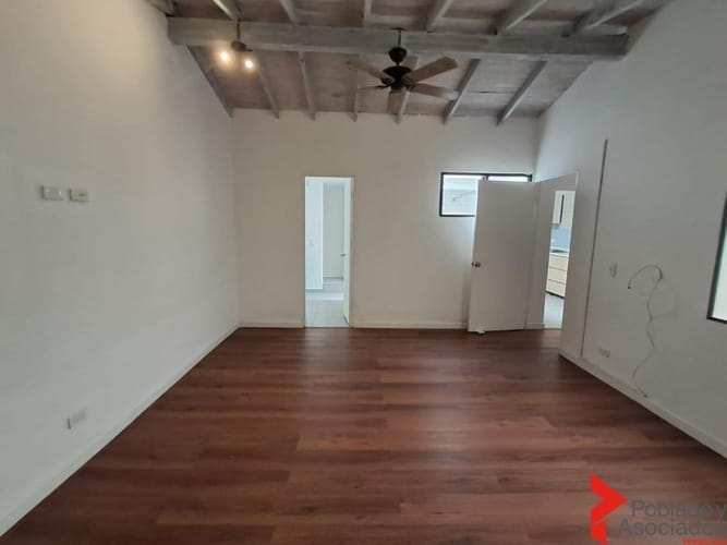 Casa de 4 alcobas en arriendo en El Poblado, Guarne, 200 m² · foto 22 de 24