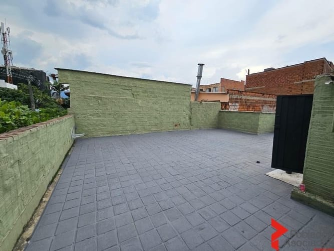 Casa de 4 alcobas en arriendo en El Poblado, Guarne, 200 m² · foto 23 de 24