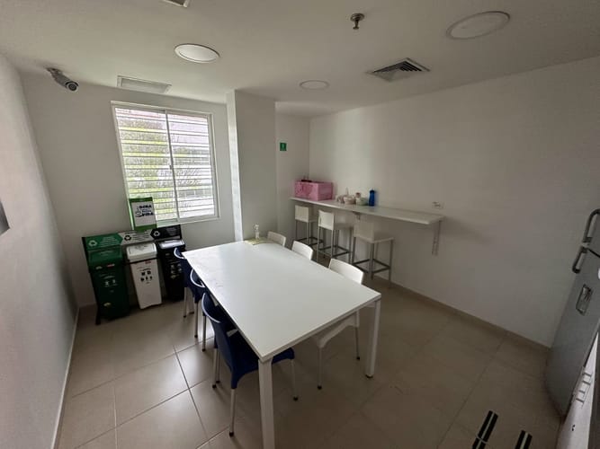 Edificio en venta en Mercedes, Bucaramanga, 1855 m² · foto 5 de 24