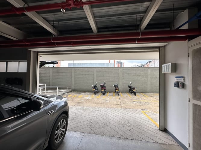 Edificio en venta en Mercedes, Bucaramanga, 1855 m² · foto 22 de 24