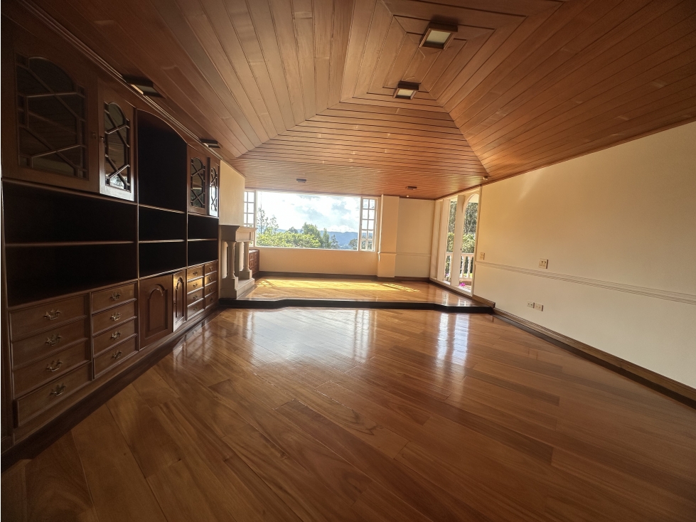 Casa en venta en Floresta De La Sabana, Bogotá · foto 3 de 24