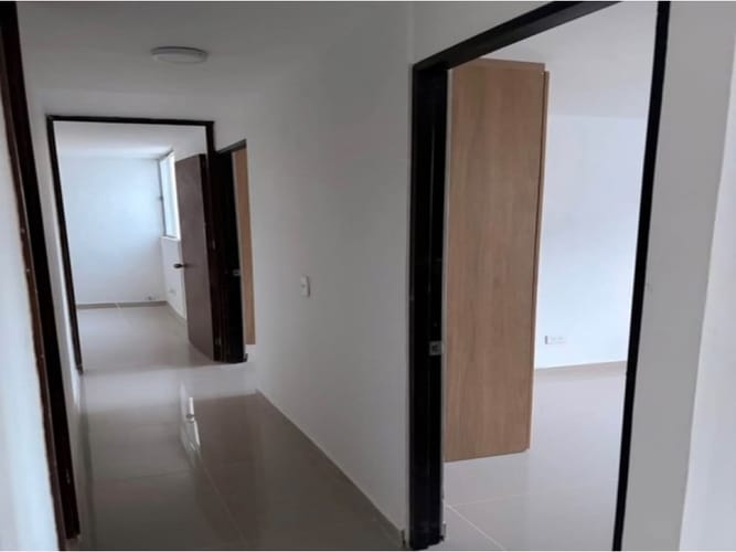 Apartamento de 3 alcobas en venta en Buenos Aires, Bello, 60 m² · foto 14 de 20