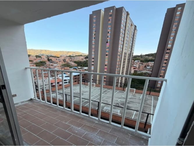 Apartamento de 3 alcobas en venta en Buenos Aires, Bello, 60 m² · foto 20 de 20