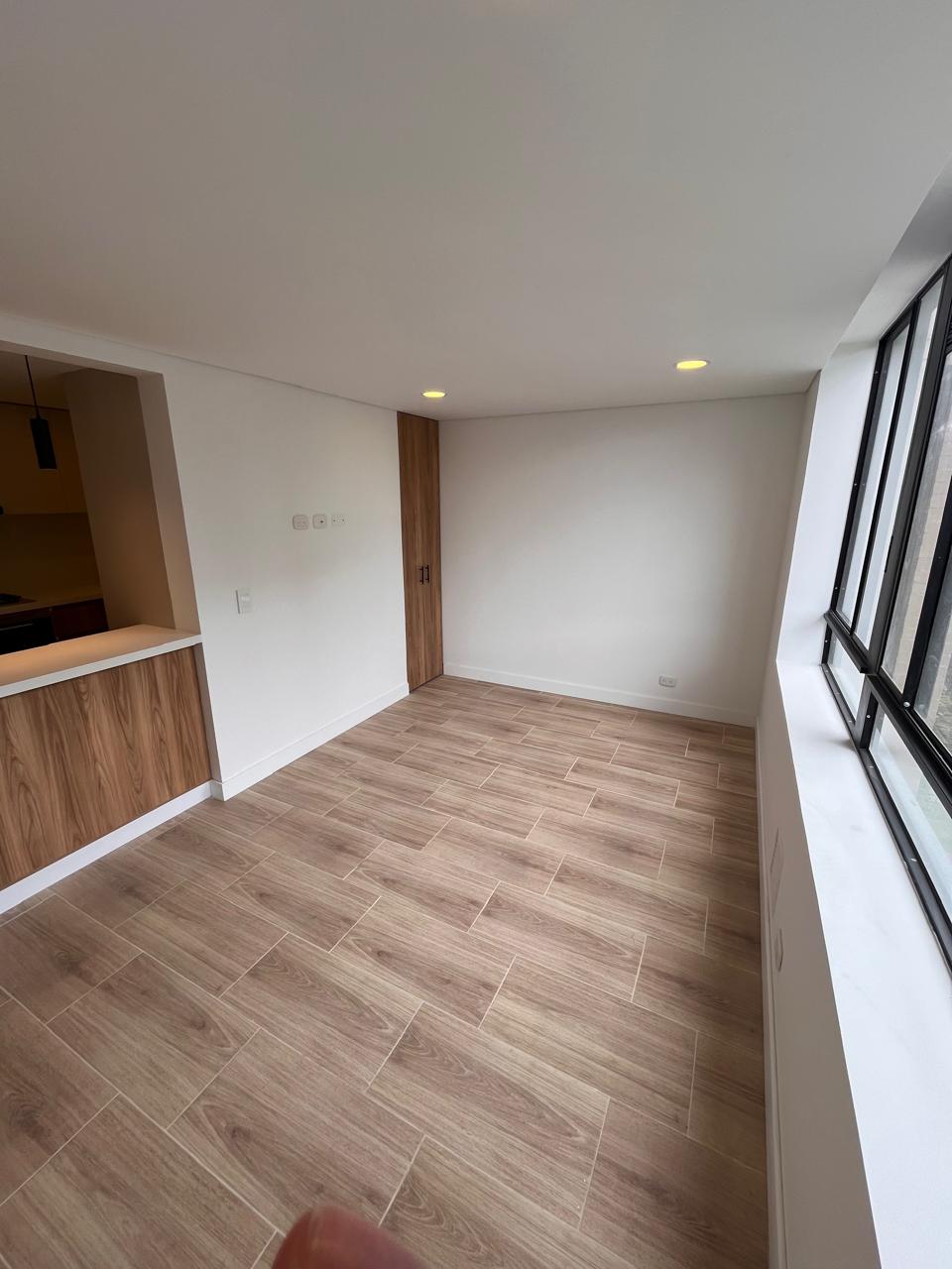 Apartamento en arriendo en La Floresta, Bogotá · foto 7 de 14