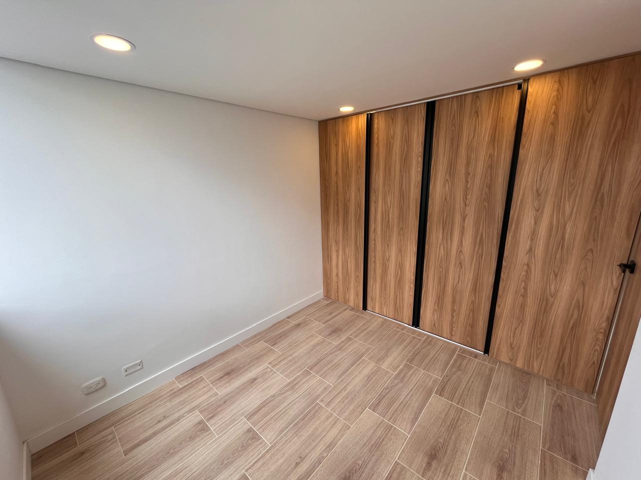 Apartamento en arriendo en La Floresta, Bogotá · foto 12 de 14