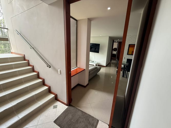 Apartamento de 3 alcobas en arriendo en El Tesoro, Medellín, 130 m² · foto 8 de 24