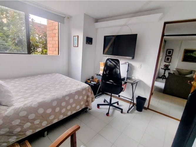 Apartamento de 3 alcobas en venta en La Castellana, Medellín, 84 m² · foto 19 de 24
