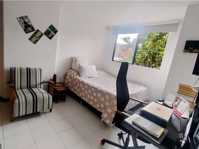 Apartamento de 3 alcobas en venta en La Castellana, Medellín, 84 m² · foto 20 de 24