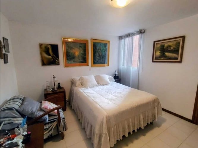 Apartamento de 3 alcobas en venta en La Castellana, Medellín, 84 m² · foto 22 de 24