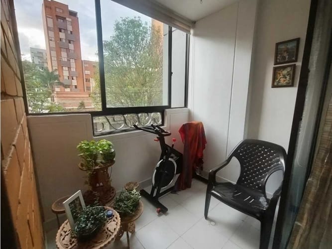 Apartamento de 3 alcobas en venta en La Castellana, Medellín, 84 m² · foto 24 de 24