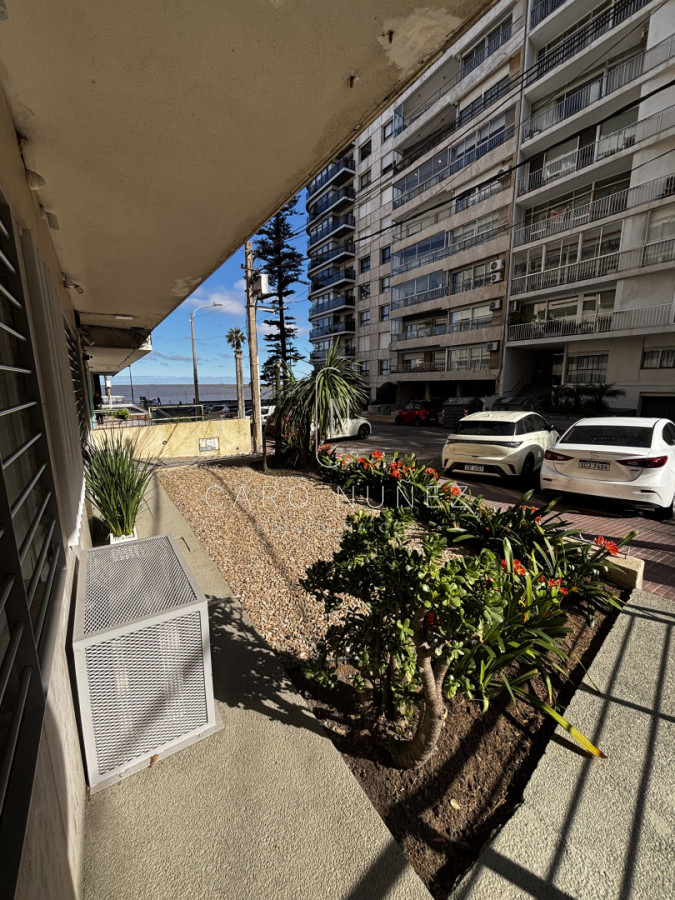 Alquiler o venta apto 1 dormitorio a mts del mar · Foto 2