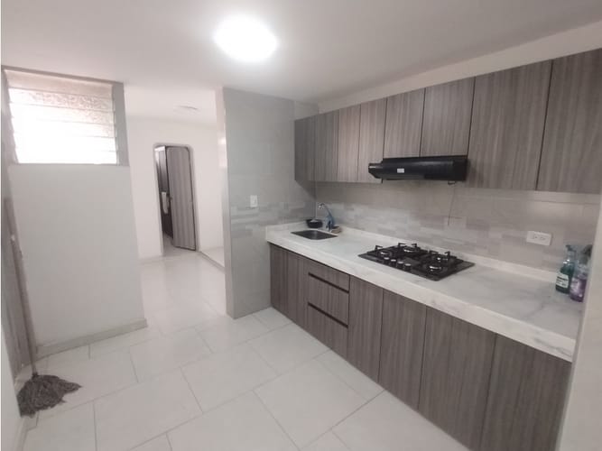 Apartamento de 3 alcobas en venta en Central, Palmira, 80 m² · foto 2 de 19