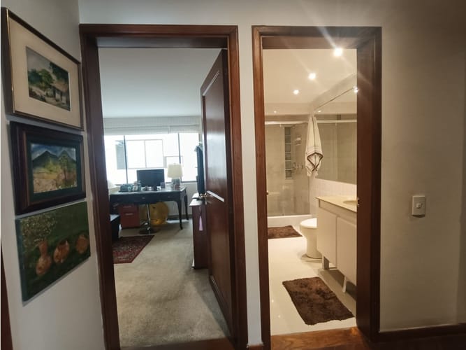 Apartamento de 3 alcobas en venta en Santa Barbara, Bogotá, 155 m² · foto 16 de 24