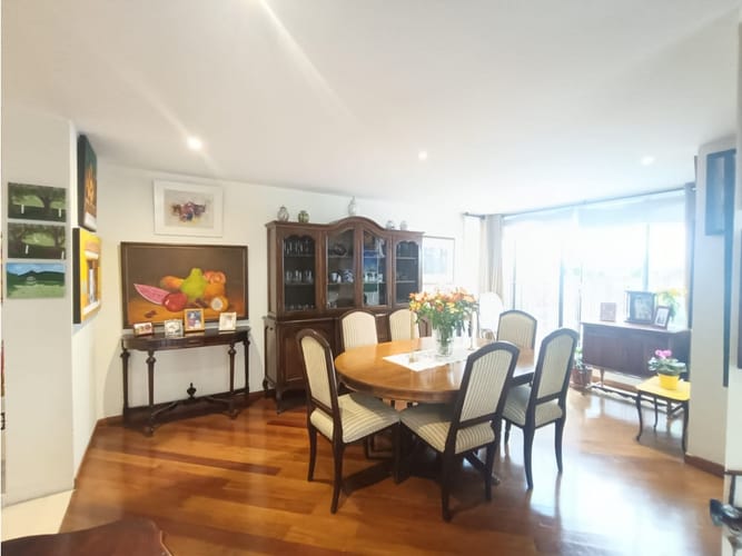 Apartamento de 3 alcobas en venta en Santa Barbara, Bogotá, 155 m² · foto 18 de 24