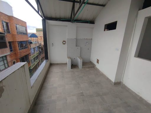 Apartamento de 3 alcobas en arriendo en La Riviera, Bogotá, 72 m² · foto 4 de 11