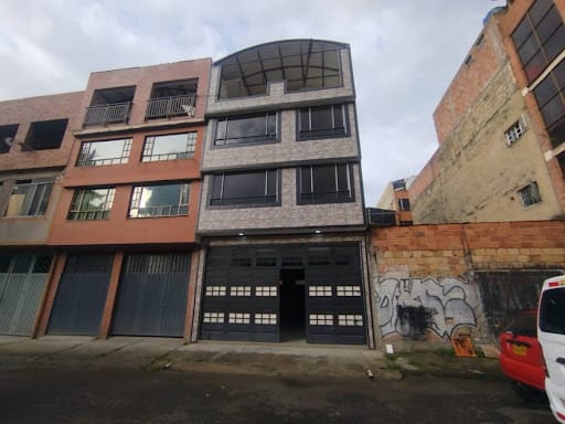 Apartamento de 3 alcobas en arriendo en La Riviera, Bogotá, 72 m² · foto 5 de 11