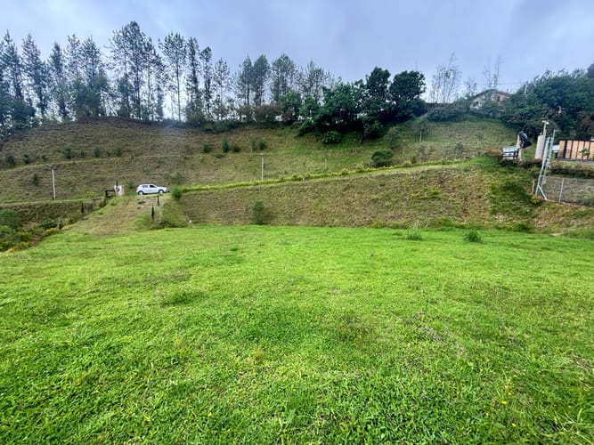 Lote en venta en Lejos Del Nido, El Retiro, 1872 m² · foto 11 de 15