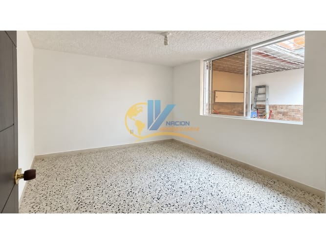 Casa de 3 alcobas en venta en Granjas De Provenza, Bucaramanga, 203 m² · foto 6 de 9