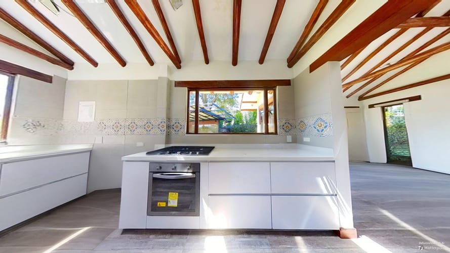Casa de 4 alcobas en venta en Pueblo Viejo, Cota, 1200 m² · foto 2 de 14