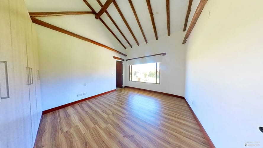 Casa de 4 alcobas en venta en Pueblo Viejo, Cota, 1200 m² · foto 13 de 14