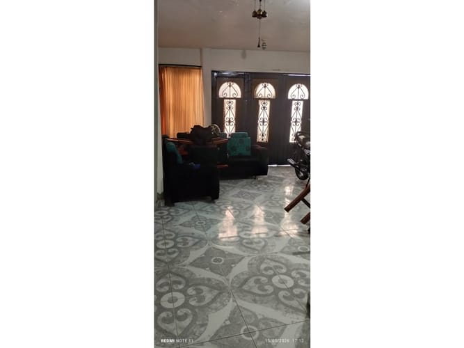 Casa de 6 alcobas en venta en Aguaclara, Palmira, 280 m² · foto 2 de 24