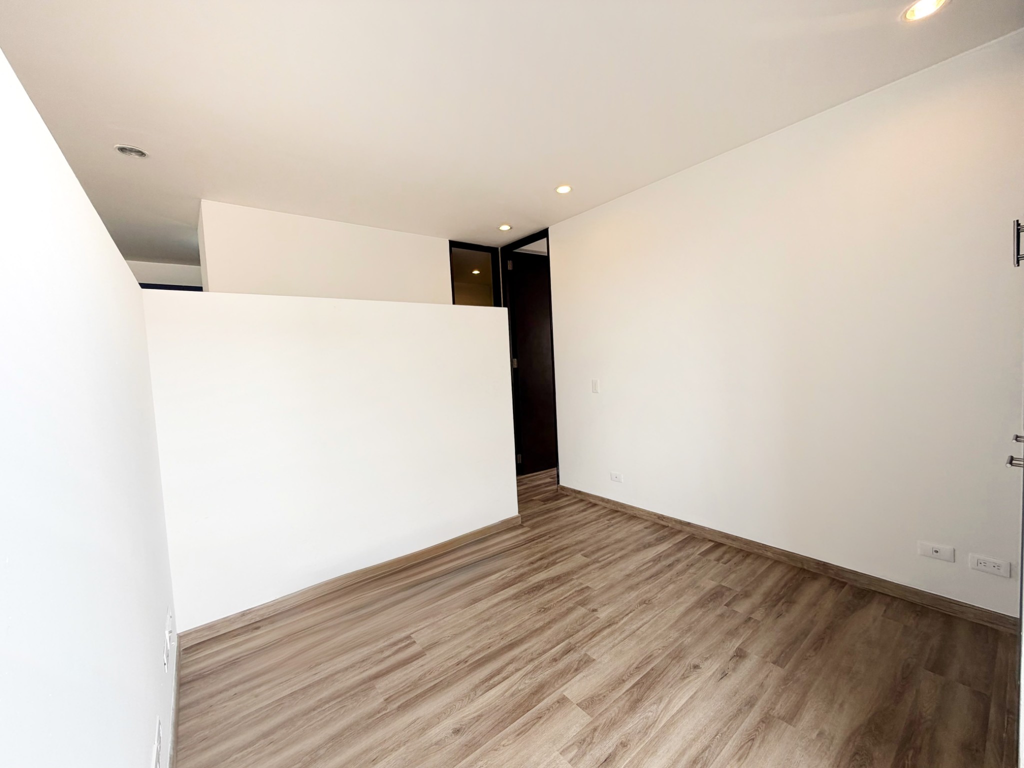 Apartamento en venta en Santa Barbara Occidental, Bogotá · foto 12 de 16