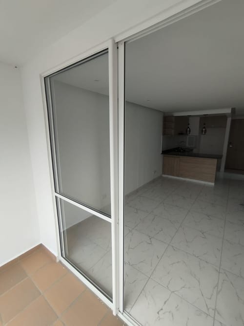 Apartamento de 2 alcobas en arriendo en Bochalema, Cali, 75 m² · foto 7 de 22