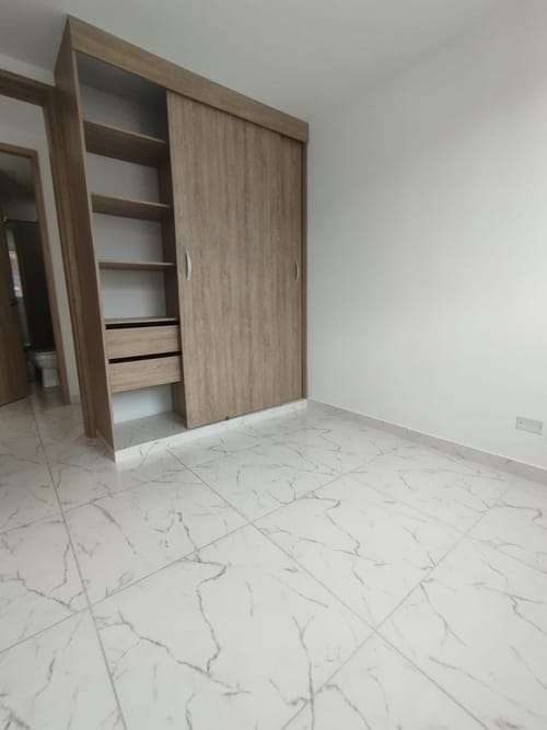 Apartamento de 2 alcobas en arriendo en Bochalema, Cali, 75 m² · foto 14 de 22