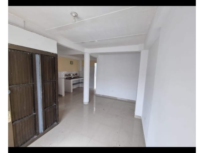 Casa de 7 alcobas en venta en Zamorano, Palmira, 118 m² · foto 3 de 15