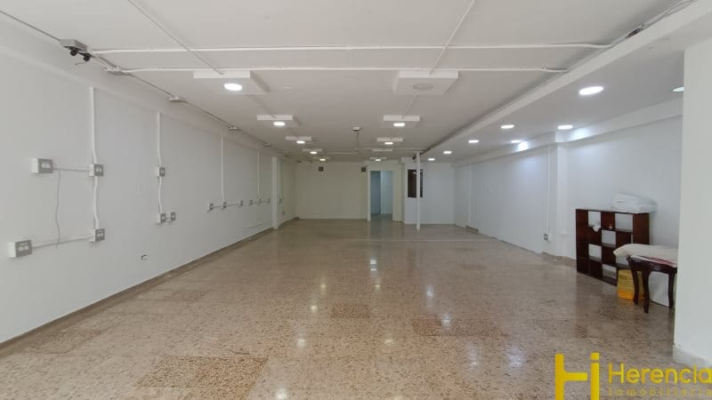 Local en arriendo en El Poblado, Medellín, 140 m² · foto 3 de 6