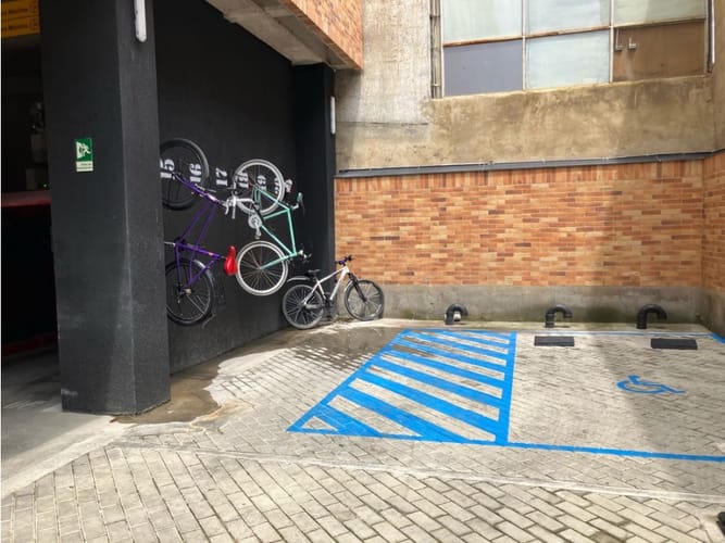 Apartaestudio en venta en La Castellana, Bogotá, 16 m² · foto 14 de 18