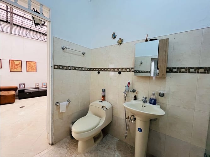 Casa de 5 alcobas en venta en El Salvador, Medellín, 157 m² · foto 10 de 18