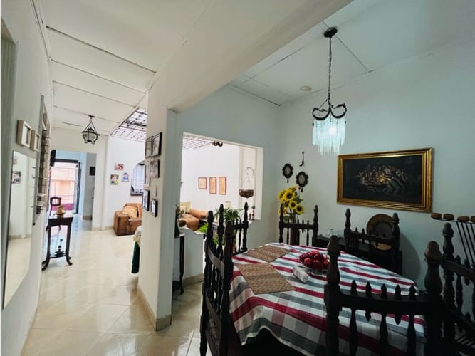 Casa de 5 alcobas en venta en El Salvador, Medellín, 157 m² · foto 11 de 18