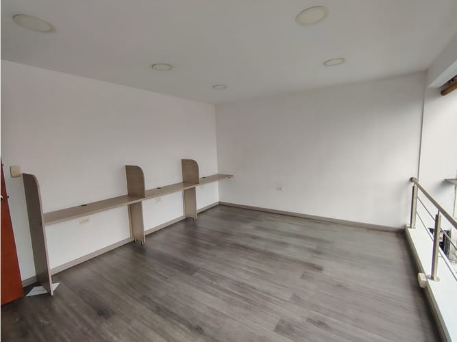 Oficina en venta en El Centro, Manizales, 80 m² · foto 2 de 8