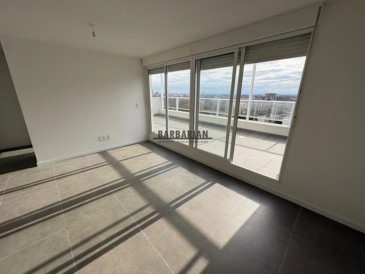Penthouse En Alquiler 2 Dorm Con Gge - Tres Cruces · Foto 5