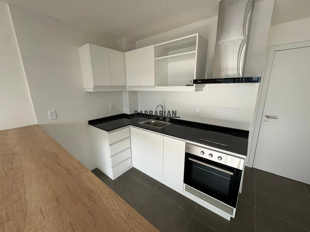Penthouse En Alquiler 2 Dorm Con Gge - Tres Cruces · Foto 7