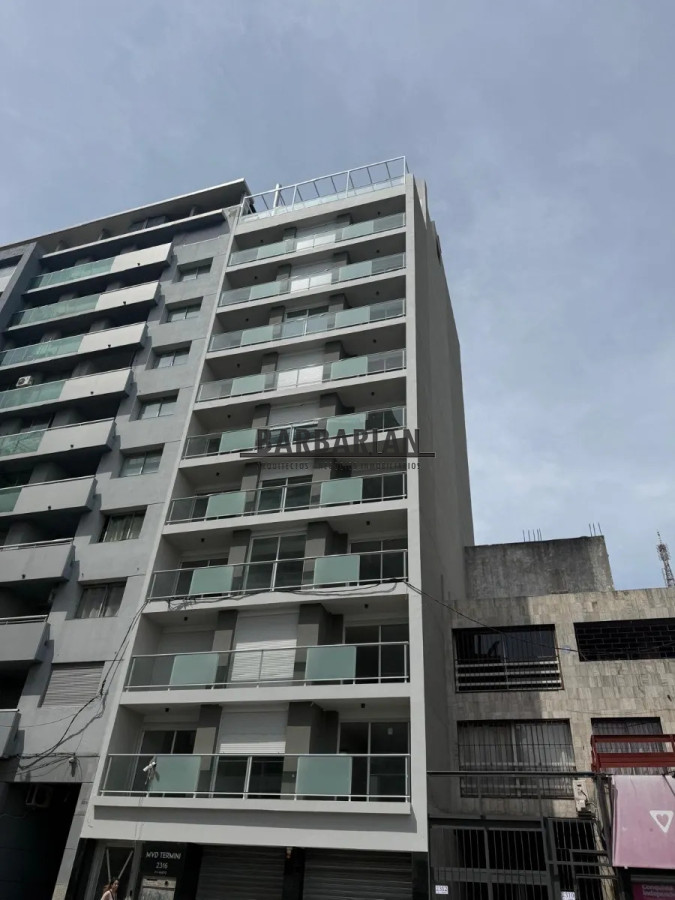 Penthouse En Alquiler 2 Dorm Con Gge - Tres Cruces · Foto 12