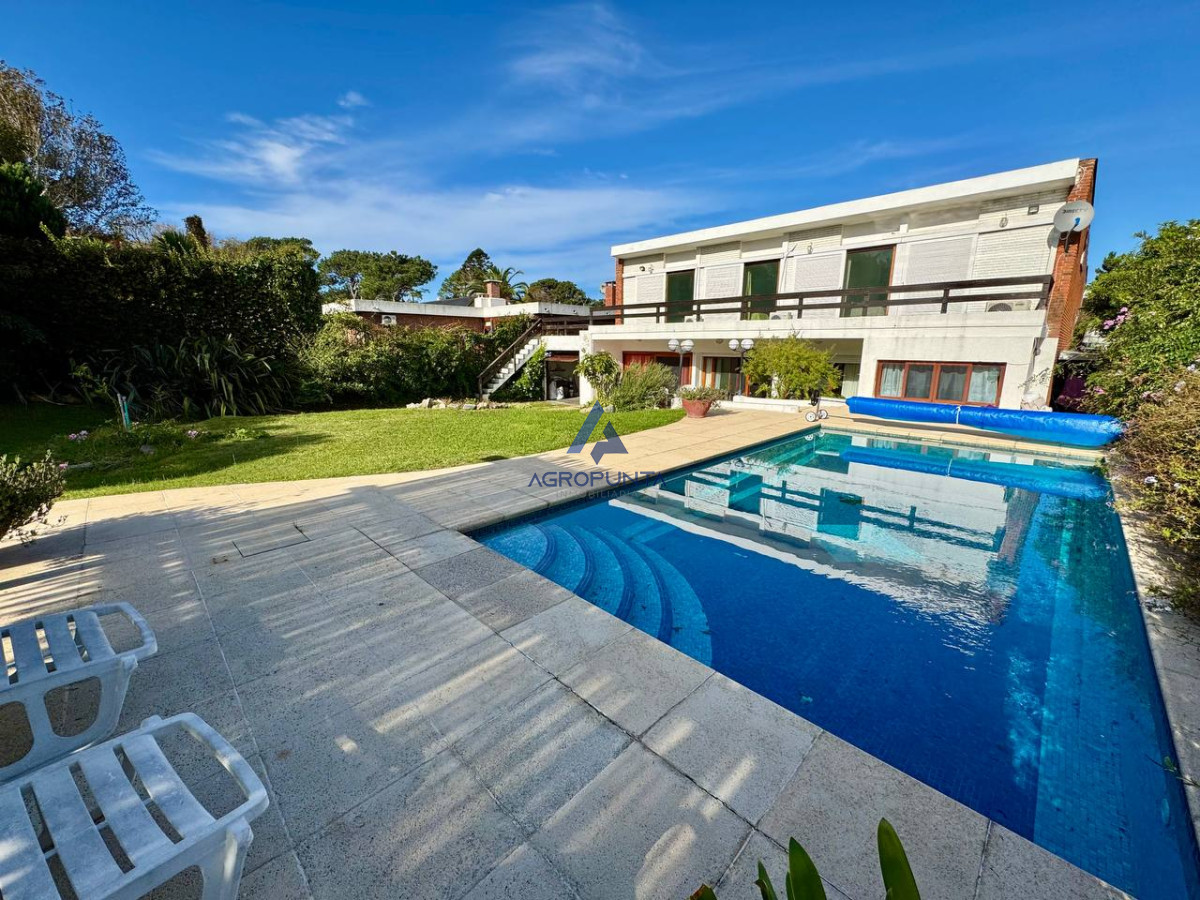 Casa en alquiler en Playa Mansa