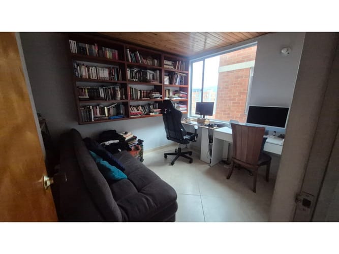 Apartamento de 3 alcobas en venta en Victoria Norte, Bogotá, 60 m² · foto 8 de 13