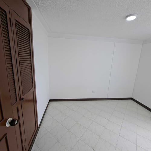 Apartamento de 3 alcobas en venta en Cabecera Del Llano, Bucaramanga, 100 m² · foto 8 de 11