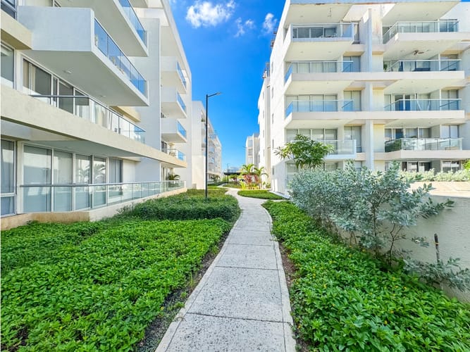 Apartamento de 1 alcoba en venta en Serena Del Mar, Cartagena, 61 m² · foto 10 de 10