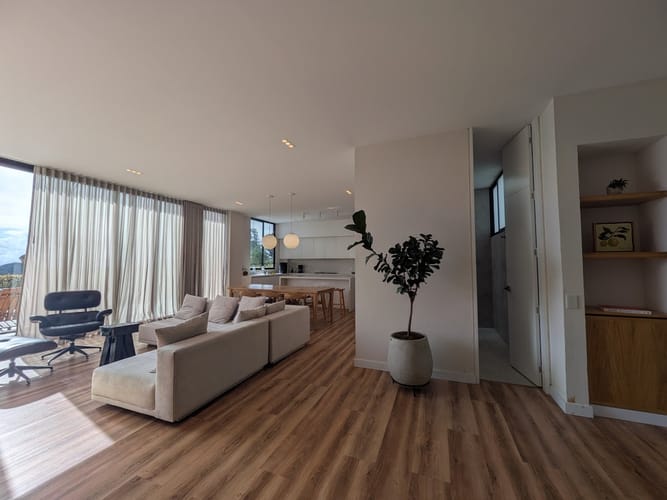 Casa de 3 alcobas en venta en Loma Del Escobero, Envigado, 270 m² · foto 7 de 19
