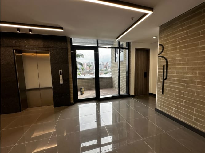 Oficina en arriendo en Villagrande, Envigado, 200 m² · foto 6 de 23