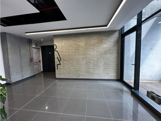 Oficina en arriendo en Villagrande, Envigado, 200 m² · foto 7 de 23