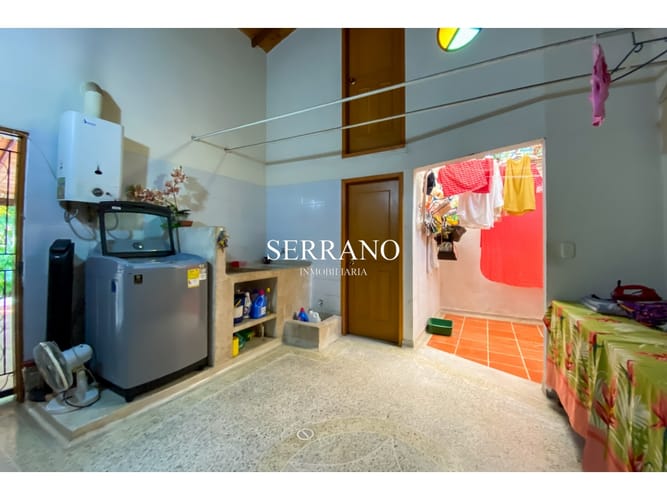 Casa de 5 alcobas en venta en Guatiguara, Piedecuesta, 450 m² · foto 12 de 24